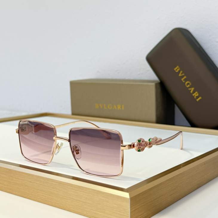 Picture of Bvlgari Sunglasses _SKUfw77619600fw